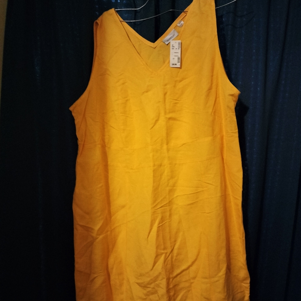Avenue Yellow V-neck dress NWT Maxi Dress